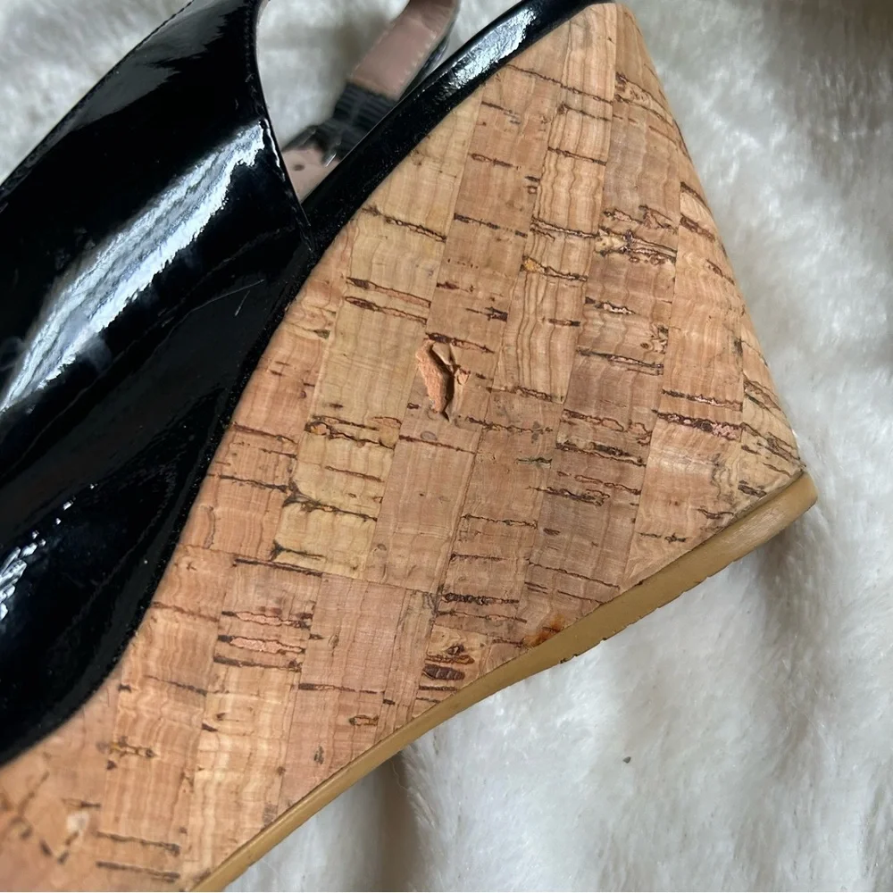 Stuart Weitzman black patent leather jean peep toe cork wedge sandals 9.5 - Picture 10 of 12